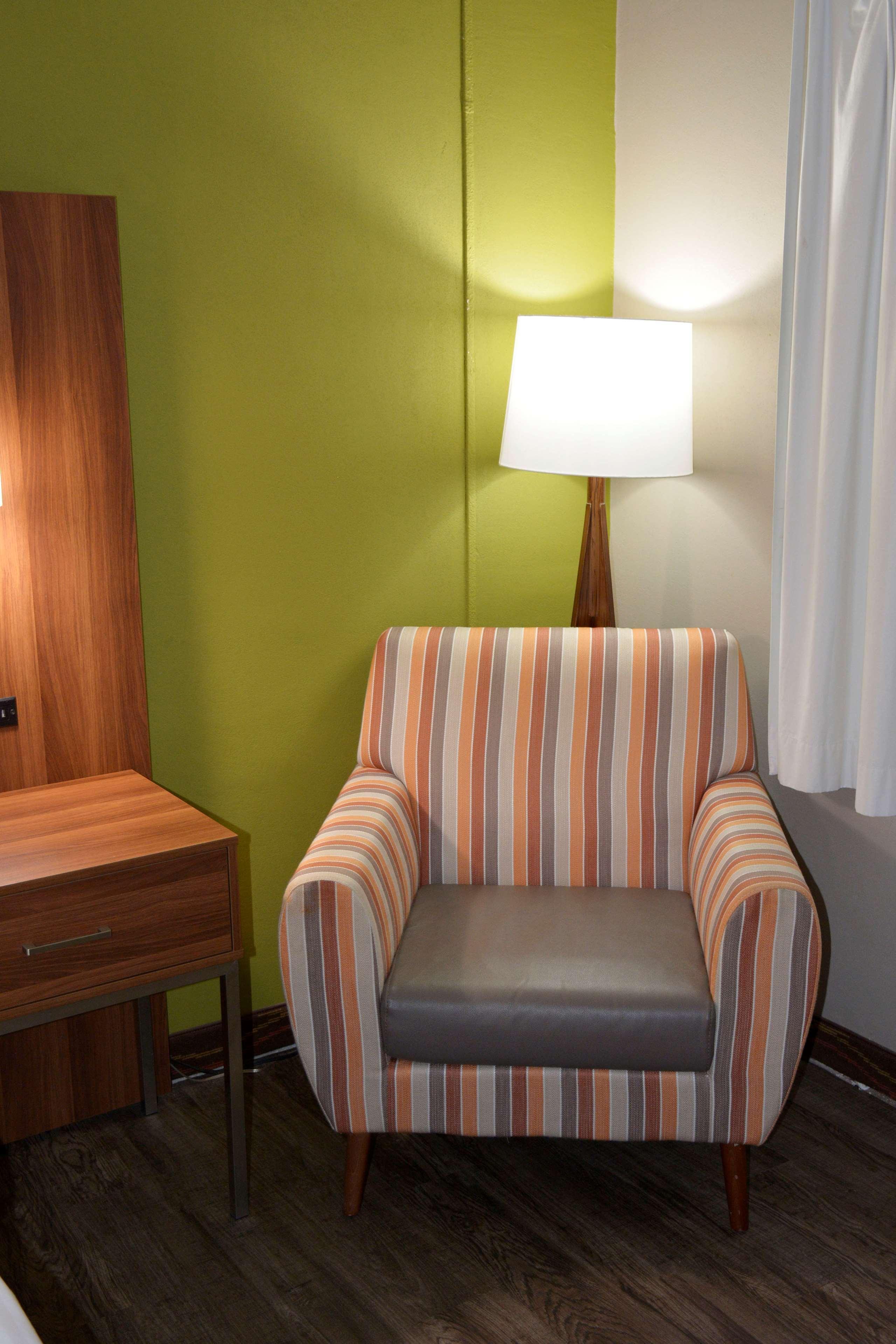 Best Western Plus Atrium Inn Schertz Bagian luar foto